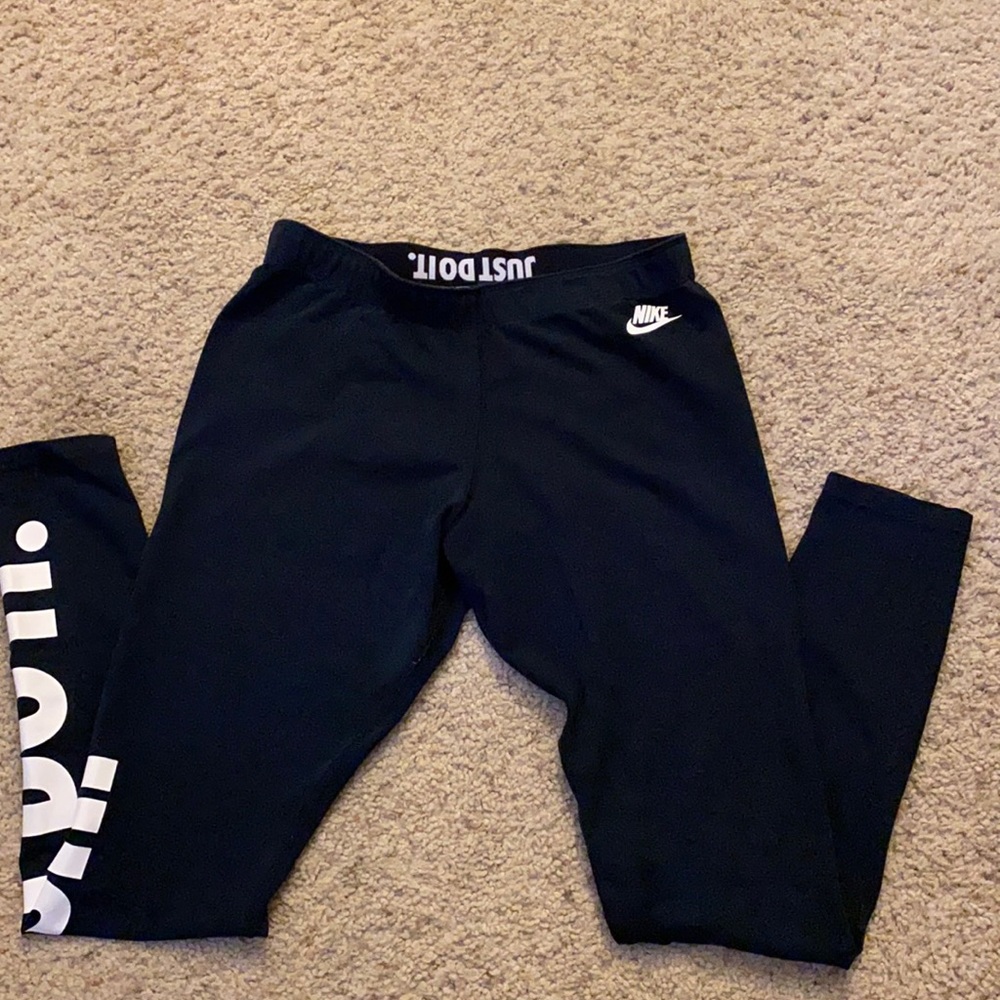 Nike leggings